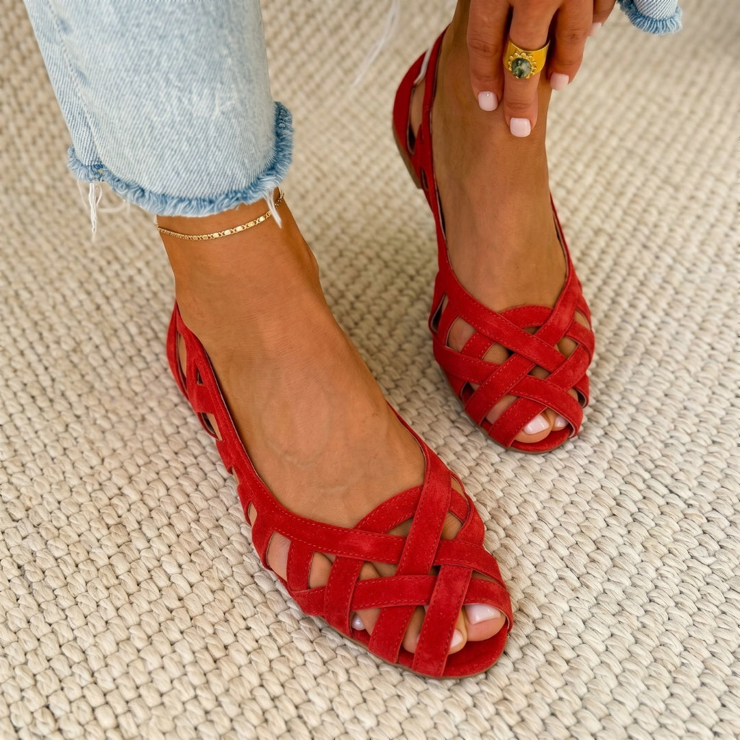 Jenefer™ Lightweight Comfort Sandals
